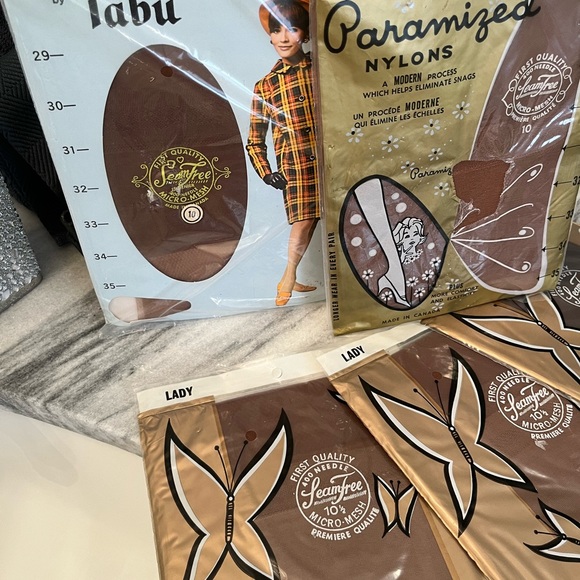 COPY - Vintage 1960s one pair 💄💋of stockings old style sexy👠💄 - Picture 6 of 7